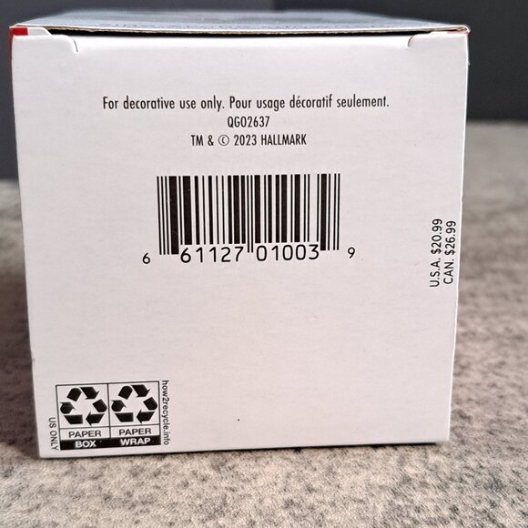 Hallmark 2023 Sing-Along Showman Piano Playing Snowman Christmas Ornament - Picture 6 of 10